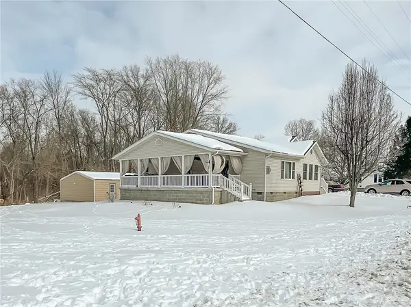 510 W Clover Street, Hutsonville, IL 62433