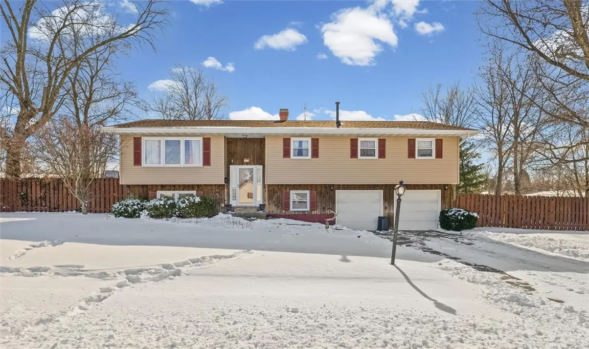 1929 W Ravina Park Road, Decatur, IL 62526 - Image #1