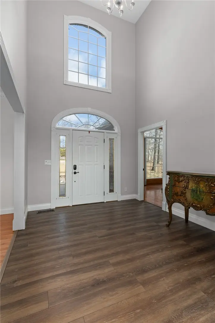 15792 E Seven Oaks Circle, Effingham, IL 62401 - #2