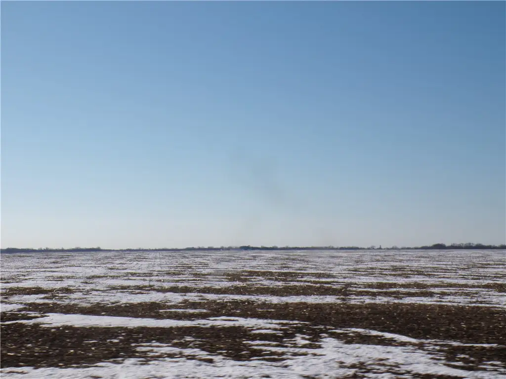 Co Hwy 1500N Part Of Section 32# Marrowbone Twp., Bethany, IL 61914 - #1