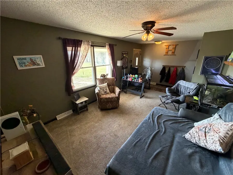 8922 E 2000th Avenue, Annapolis, IL 62413 - #3