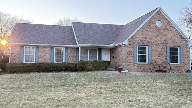 504 S Chicago Street, Rossville, IL 60963 - #1