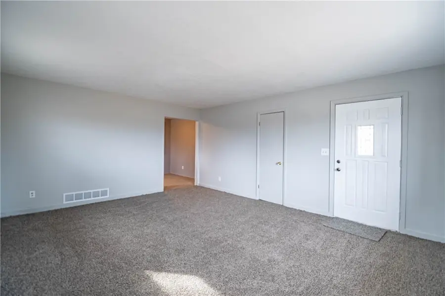 217 E Elwin Road, Decatur, IL 62521 - #3