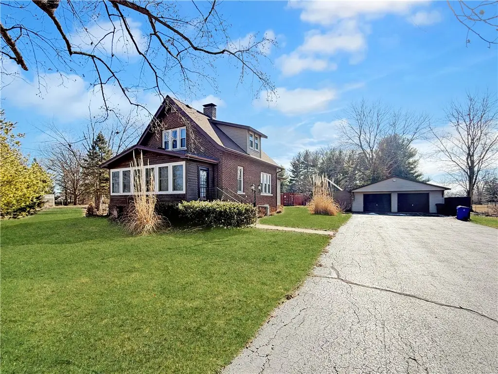 2065 W Rock Springs Road, Decatur, IL 62521 - #1