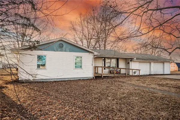 301 Adams Street, Humboldt, IL 61931