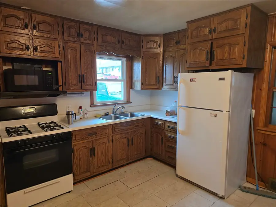 2353 E Hendrix Street, Decatur, IL 62521 - #3