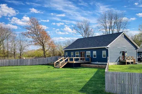 25583 Us Highway 40, Dennison, IL 62423