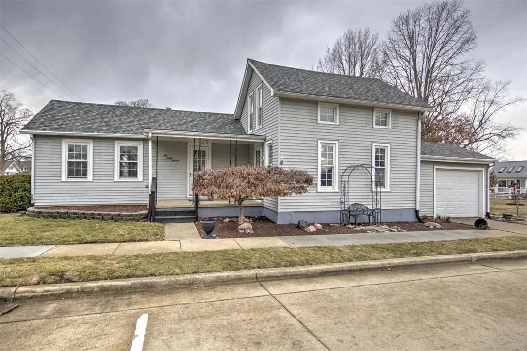 247 Grant Street, Forsyth, IL 62535 - #1