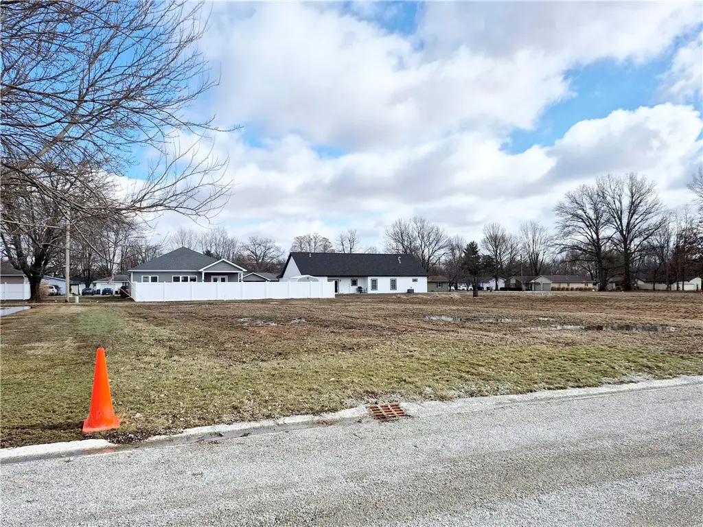 1214 S Prairie Street, Robinson, IL 62454 - #1