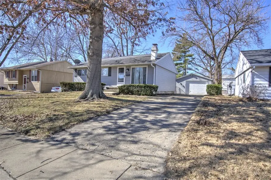 1921 S Windsor Road, Decatur, IL 62521 - #3