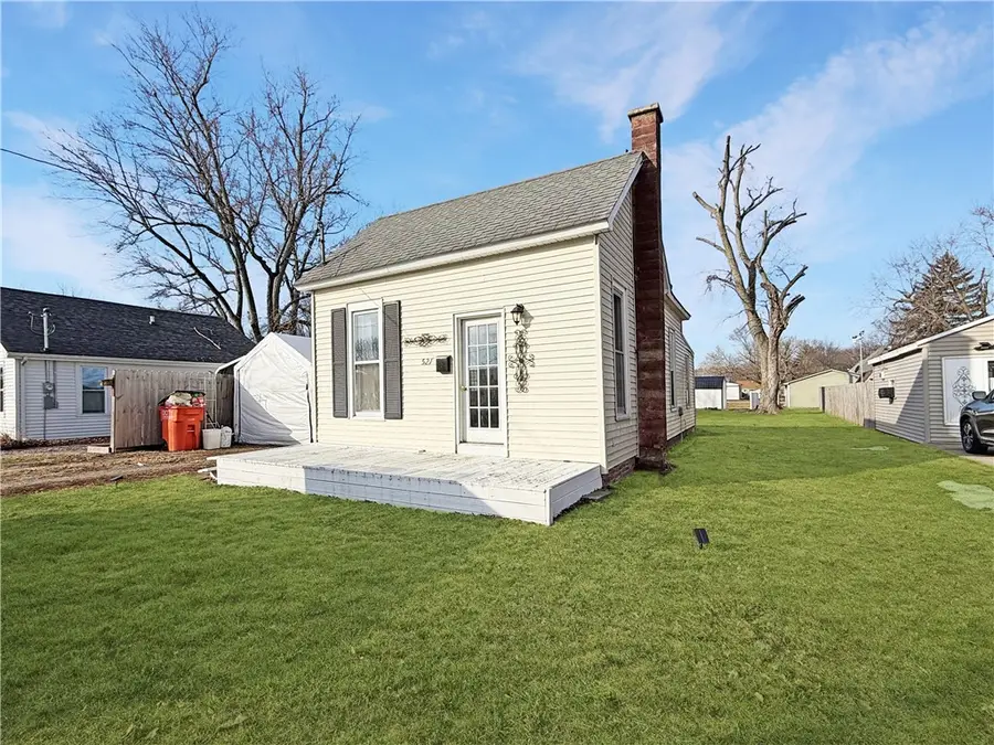 521 Catalpa Street, Sullivan, IL 61951 - #3