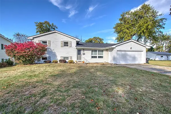 3080 E Chestnut Avenue, Decatur, IL 62521