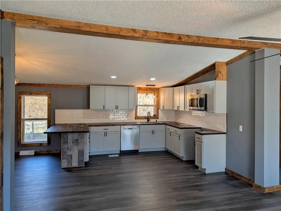 802 Reynolds Drive, Charleston, IL 61920 - #3