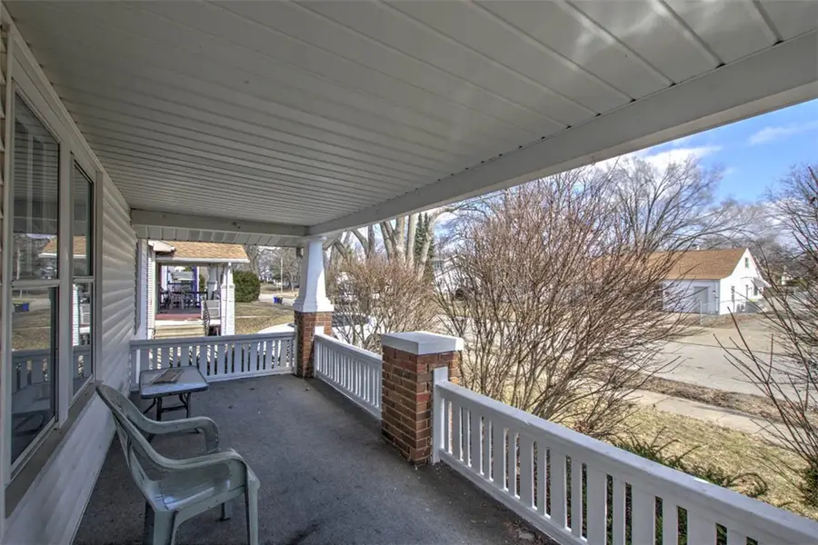 947 N Hill Avenue, Decatur, IL 62522 - #3