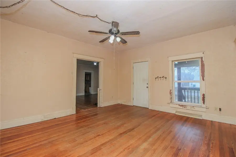 1800 Piatt Avenue, Mattoon, IL 61938 - #2