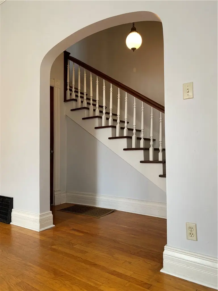 918 10th Street, Charleston, IL 61920 - #3