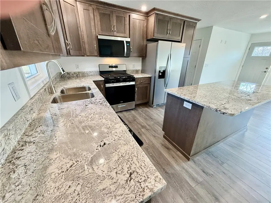 1952 S Westgate Drive, Decatur, IL 62521 - #3