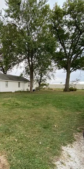 107 Kagay Avenue, Effingham, IL 62401 - #3