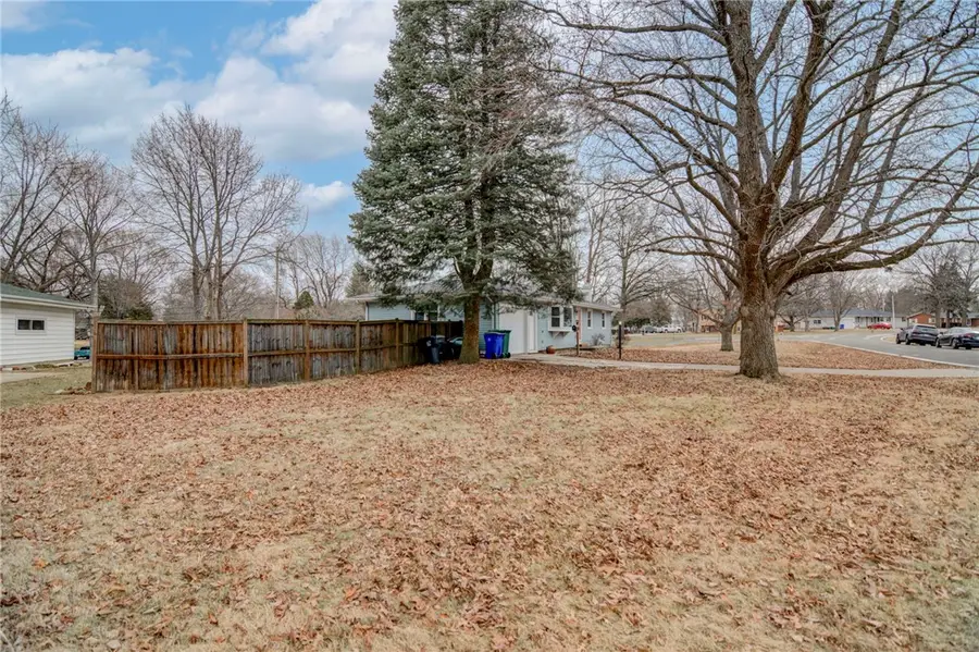 36 N Lynette Drive, Decatur, IL 62526 - #3