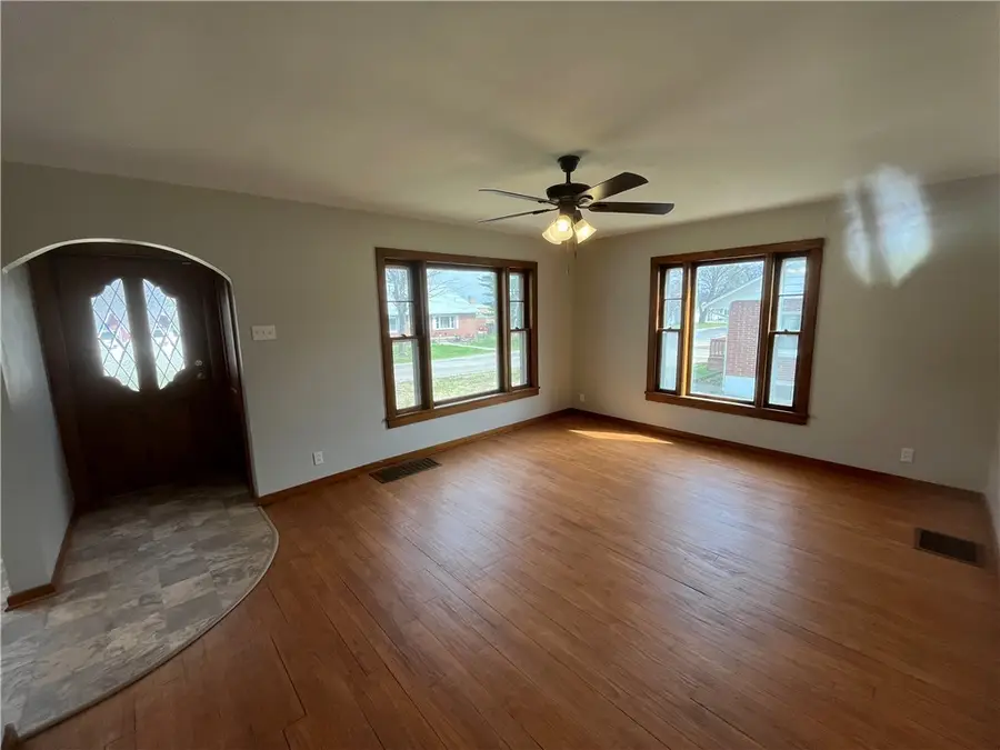 1146 Buchanan Avenue, Charleston, IL 61920 - #3