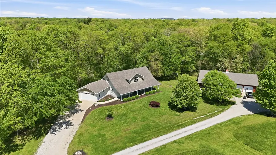 9375 E County Road 550n, Mattoon, IL 61938 - #2