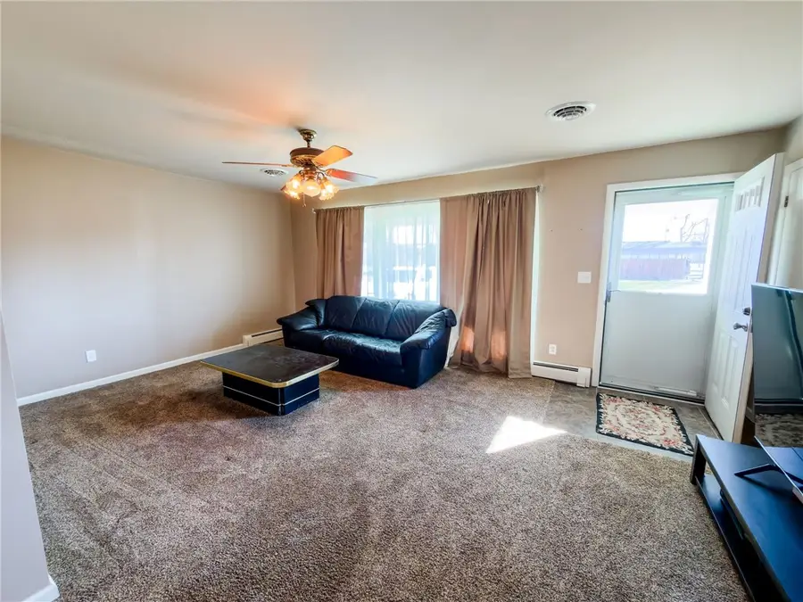 1202 N 10th Street, Marshall, IL 62441 - #2