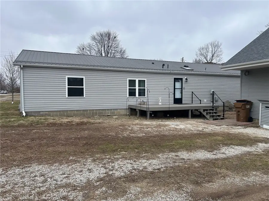 317 W Elm Street, Westfield, IL 62474 - #3