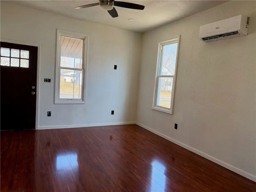 2413 Moultrie Avenue, Mattoon, IL 61938 - #3