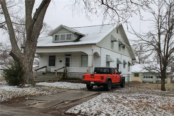 2305 Shelby Avenue, Mattoon, IL 61938