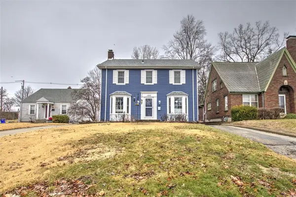 1560 W Sunset Ave, Decatur, IL 62522