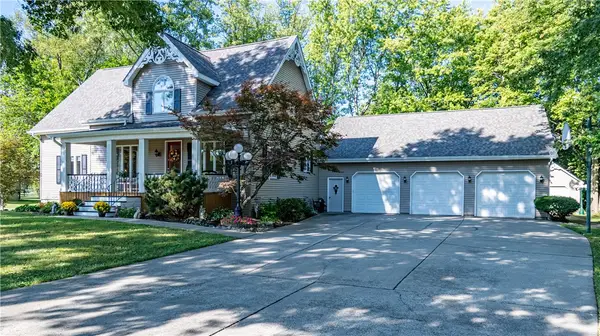 675 S Elwood Street, Forsyth, IL 62535