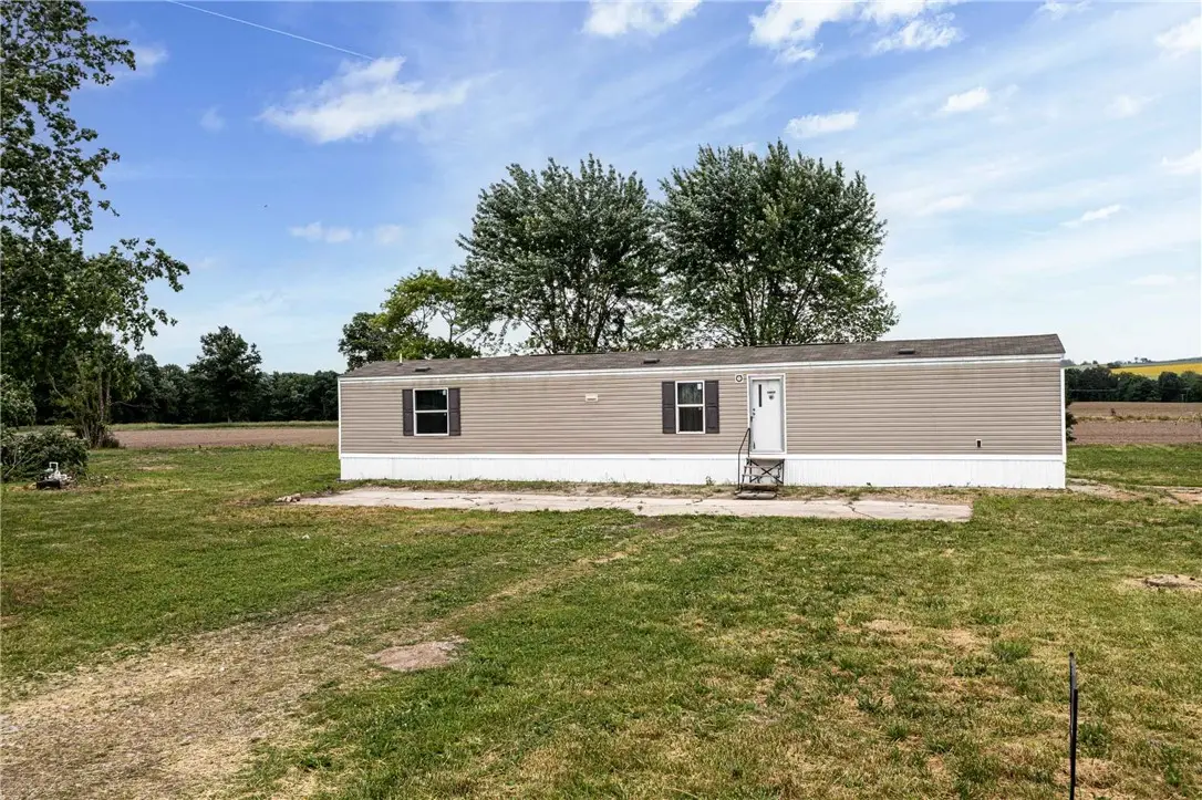 3132 E 580 North Road, Stewardson, IL 62463 - #1