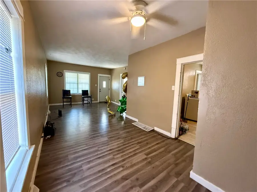 1608 E Clay Street, Decatur, IL 62521 - #2