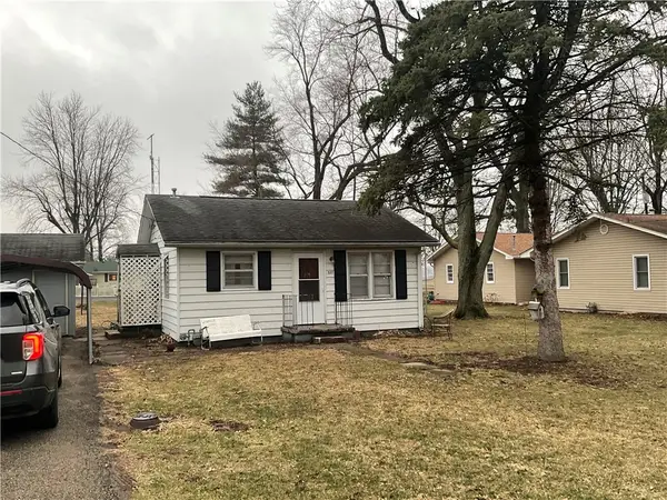 327 Wall Street, Moweaqua, IL 62550