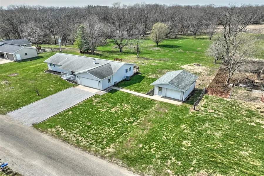 13 W Okaw Estates, Lovington, IL 61937 - #3