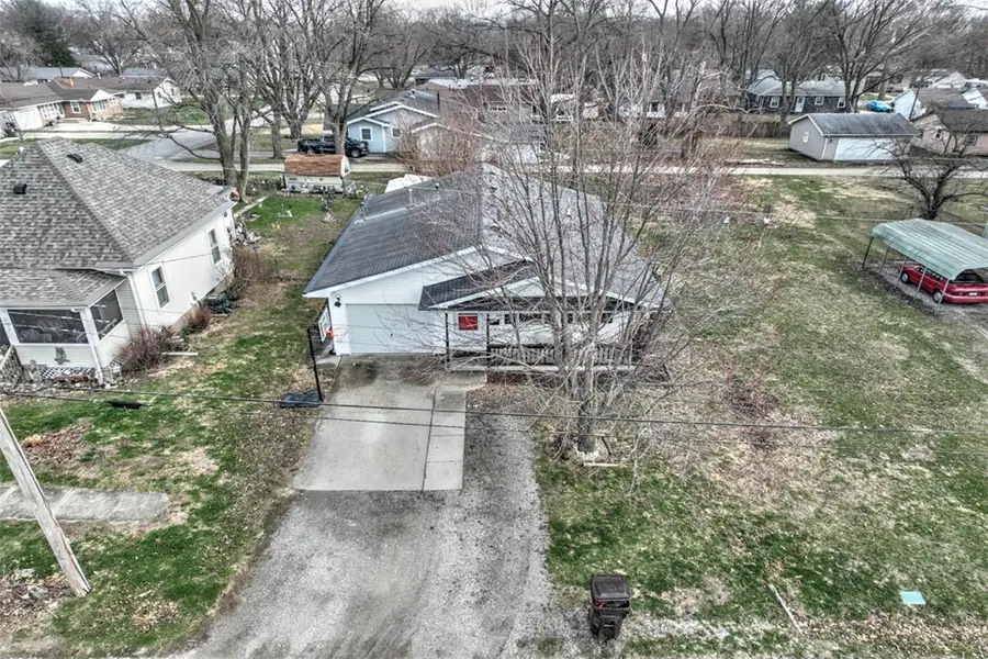 504 Isabella Street, Clinton, IL 61727 - #2