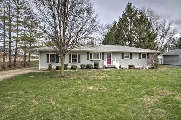 2420 N Summit Avenue, Decatur, IL 62526