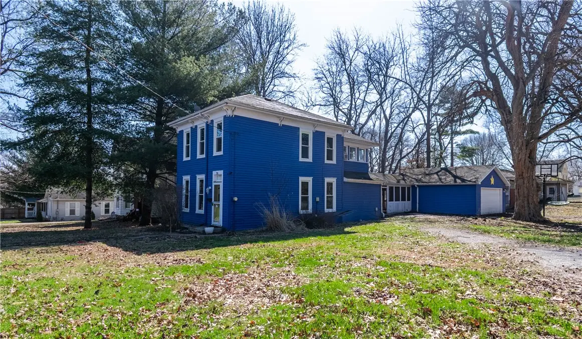 701 E 3rd Street, Pana, IL 62557 - #1