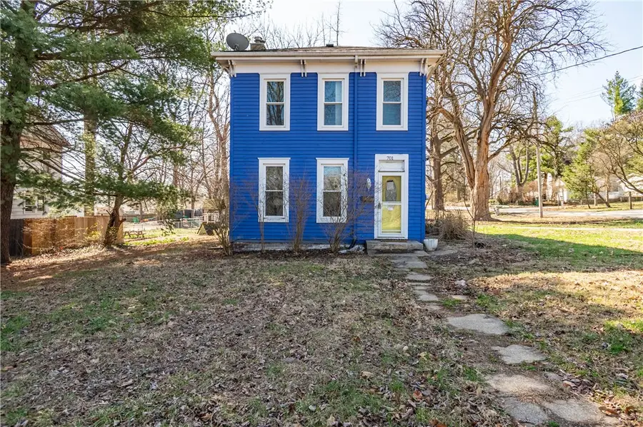 701 E 3rd Street, Pana, IL 62557 - #2