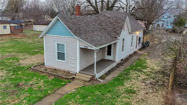 727 Douglas Avenue, Danville, IL 61832