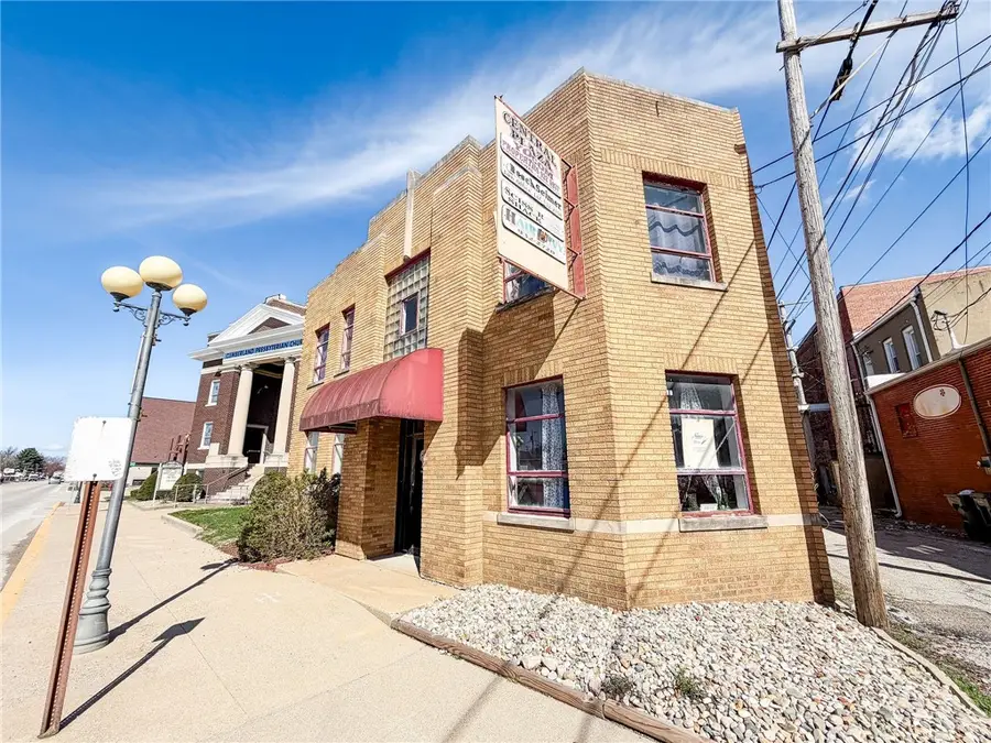 14 N Central Avenue #107, Casey, IL 62420 - #2