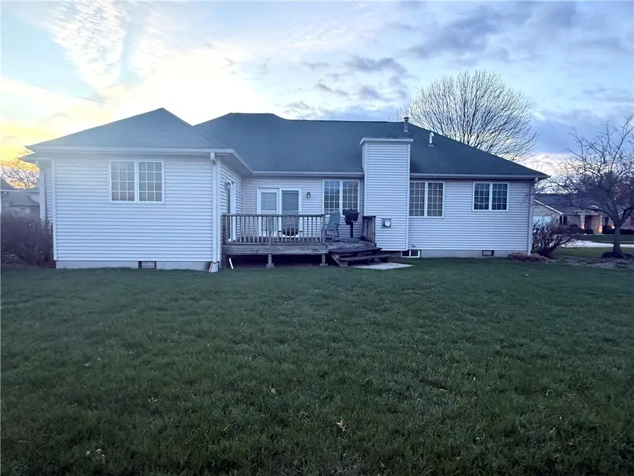 1378 W Masters Lane, Decatur, IL 62521 - #3