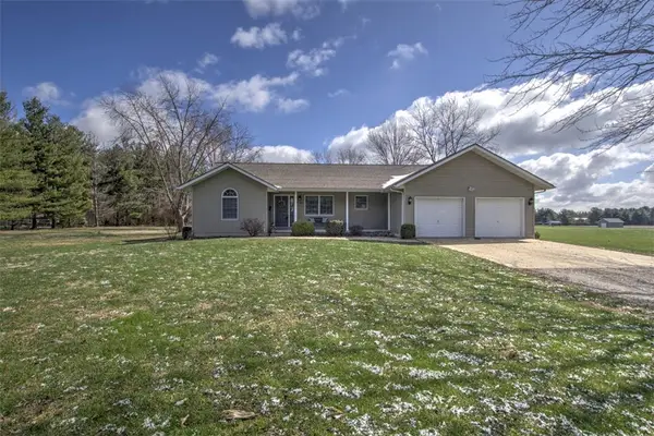 3198 Kathy Court, Decatur, IL 62521