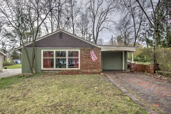 2915 E Main Street, Decatur, IL 62521