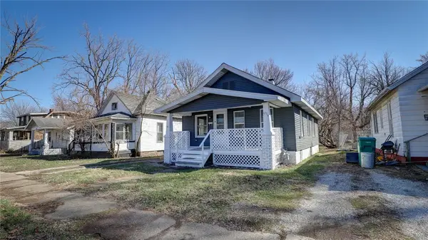 1739 E Johns Avenue, Decatur, IL 62521