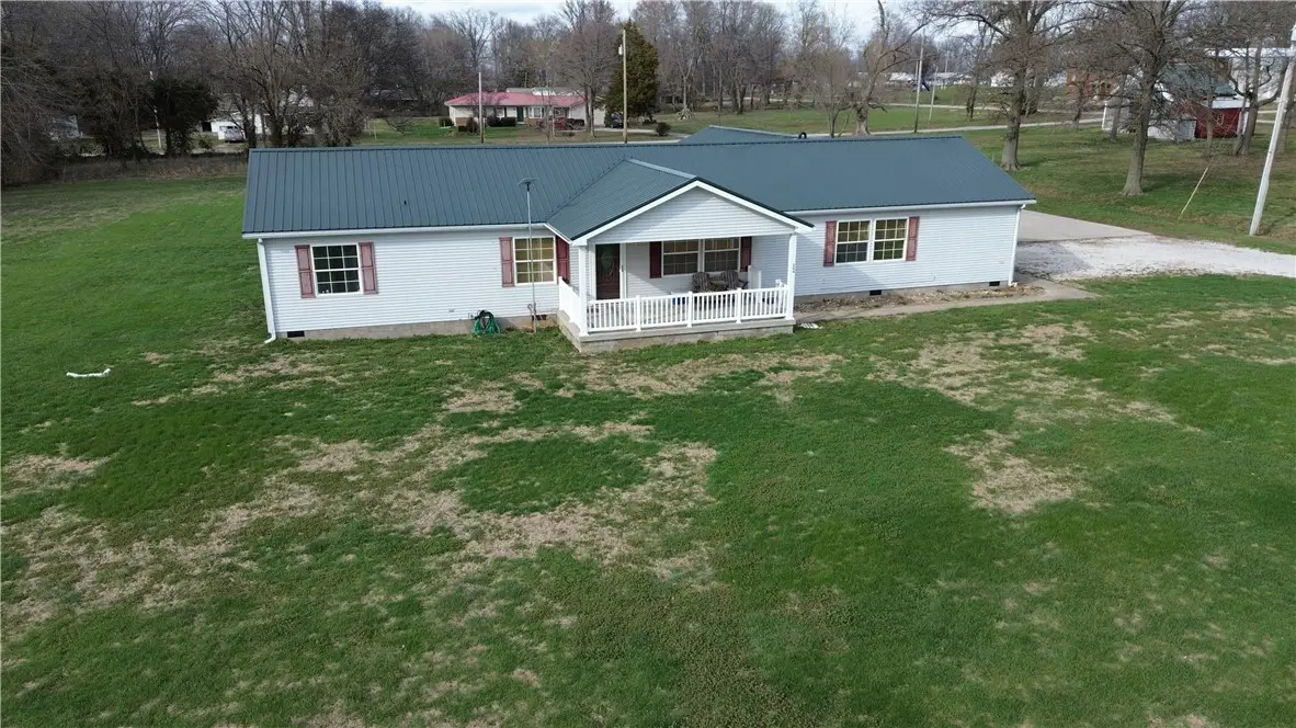 204 W Pine Street, Calhoun, IL 62419 - #1