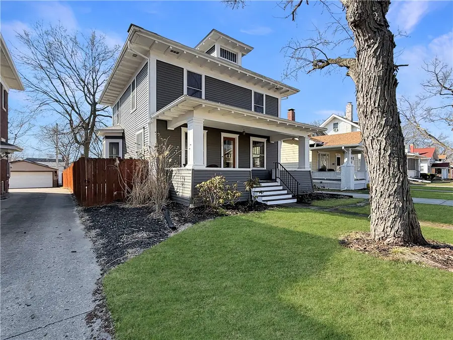 135 N Taylor Avenue, Decatur, IL 62522 - #2