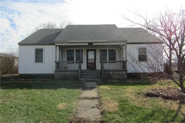 41681 Main Street, East Lynn, IL 60932