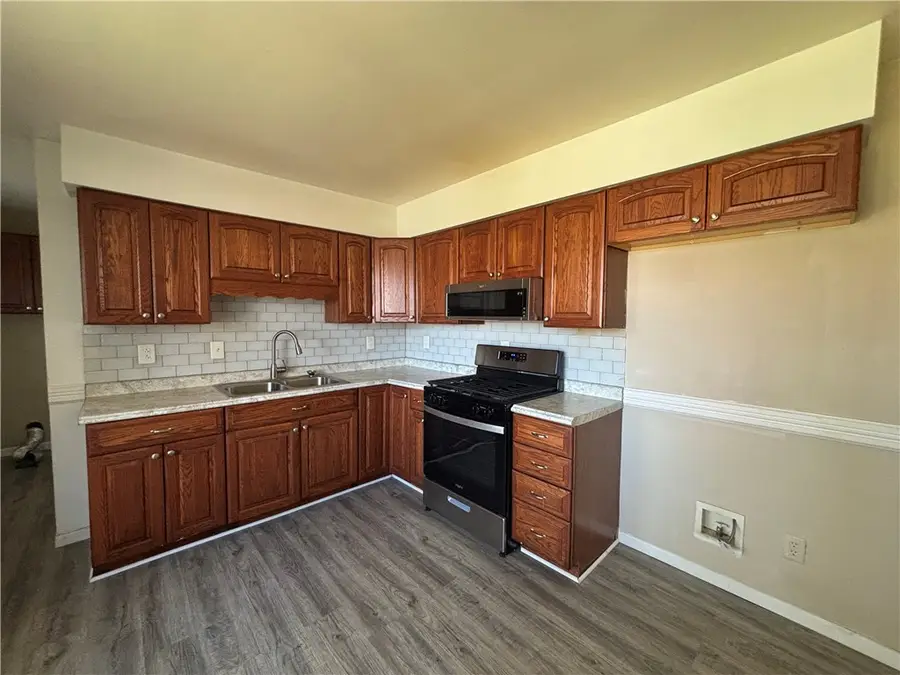 915 Timberline Drive, Danville, IL 61832 - #3