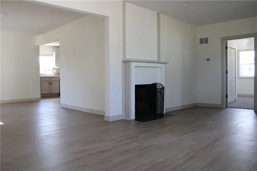 422 N Long Street, Shelbyville, IL 62565 - #2